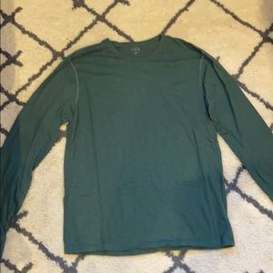Men’s long sleeve green shirt